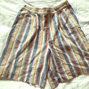 Vintage linen shorts / Culottes